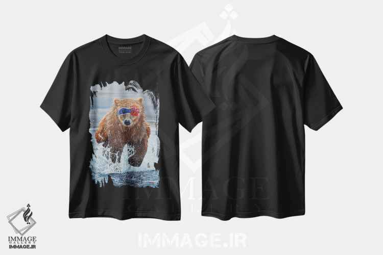 تیشرت مشکی طرح دار رنگ آزادی، دکور کلبه و لژ اثر لورا کرتین | immage.ir