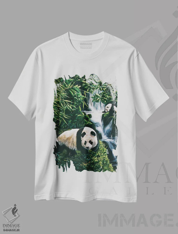تیشرت سفید طرح دار دیدار اتفاقی، مدیوم اثر لورا کرتین | immage.ir