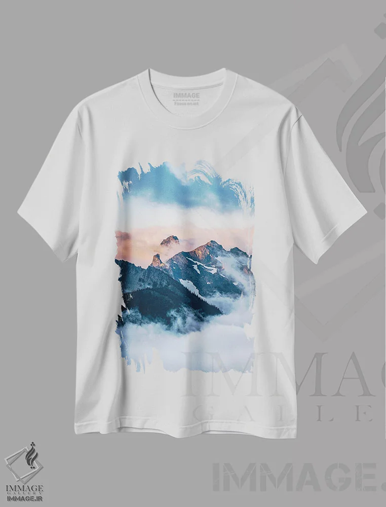 تیشرت سفید طرح دار کوه های پاستلی، مدیوم اثر لوکاس مور | فروشگاه ایماژ