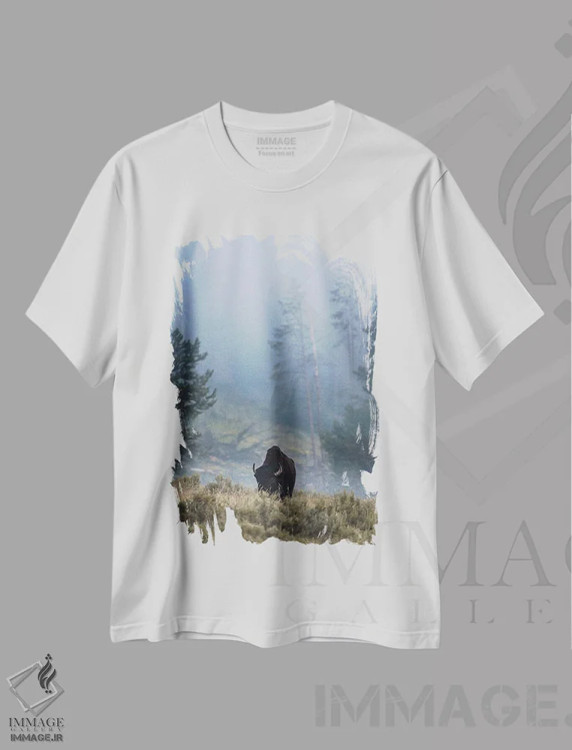 تیشرت سفید طرح دار بایسون تنها، مدیوم اثر لوکاس مور | فروشگاه ایماژ