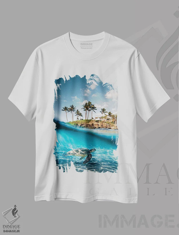 تیشرت سفید طرح دار از خشکی تا دریا، مدیوم اثر لوکاس مور | immage.ir