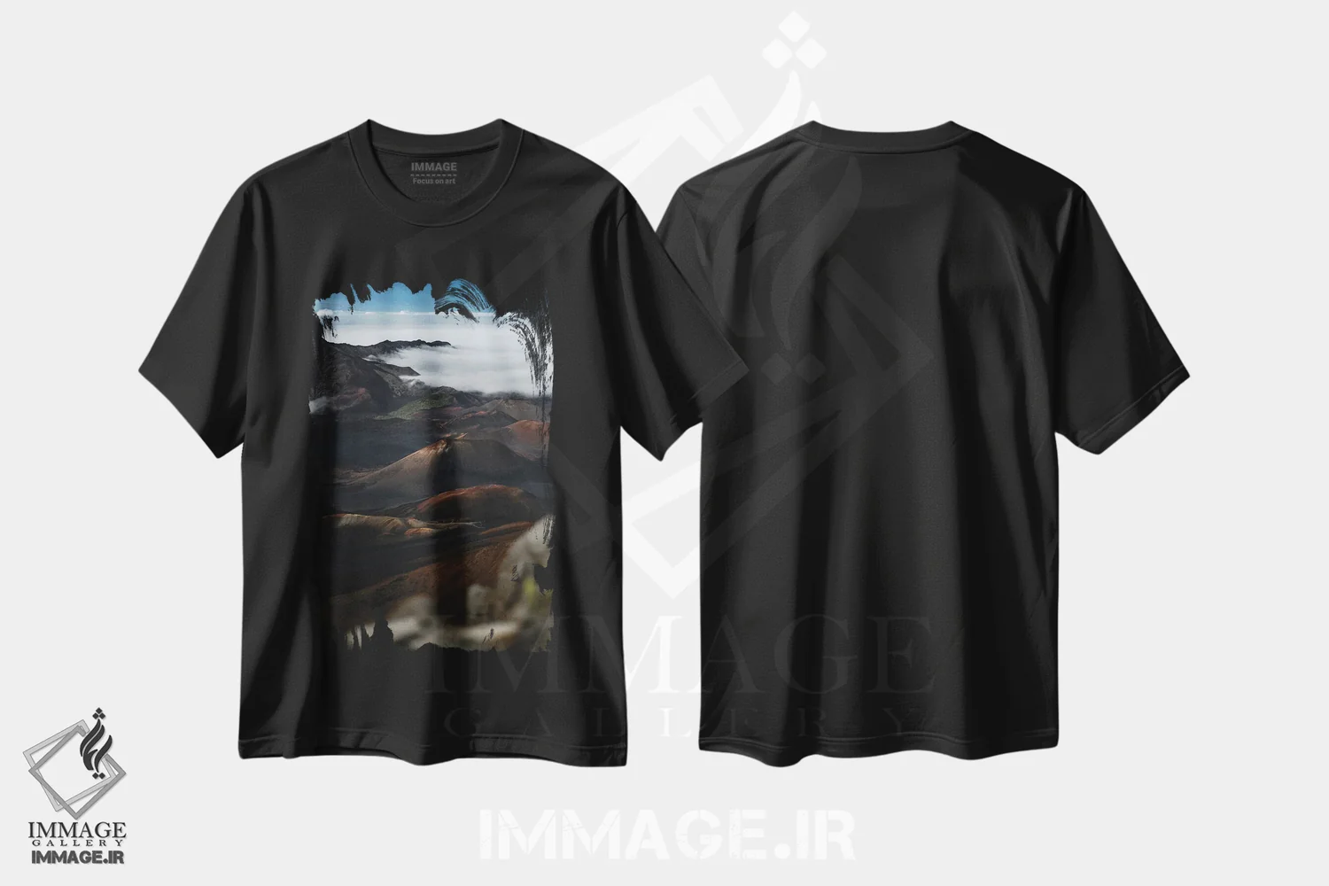تیشرت مشکی طرح دار در دهانه آتشفشان، مدیوم اثر لوکاس مور | immage.ir