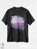 تیشرت مشکی طرح دار غروب خیال انگیز، مدیوم اثر لوکاس مور | immage.ir