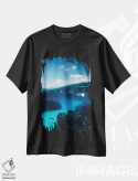 تیشرت مشکی طرح دار دریای آبی عمیق، مدیوم اثر لوکاس مور | immage.ir