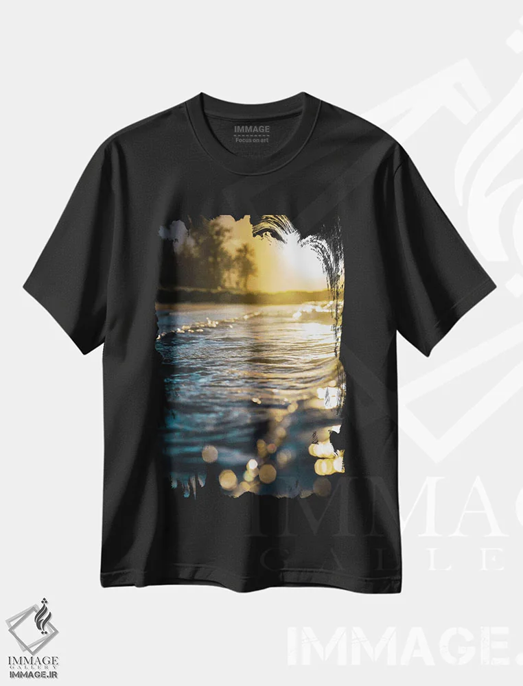 تیشرت مشکی طرح دار آب های درخشان، مدیوم اثر لوکاس مور | immage.ir