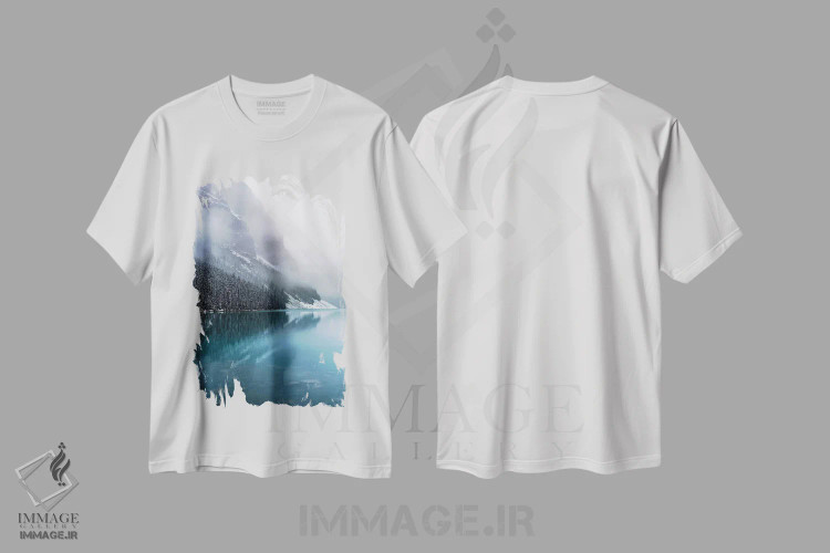 تیشرت سفید طرح دار انعکاس مه آلود، مدیوم اثر لوکاس مور | immage.ir