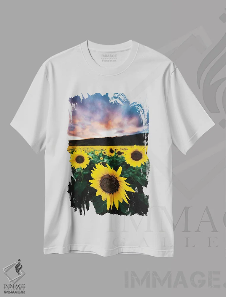 تیشرت سفید طرح دار غروب آفتابگردان، مدیوم اثر لوکاس مور | فروشگاه ایماژ