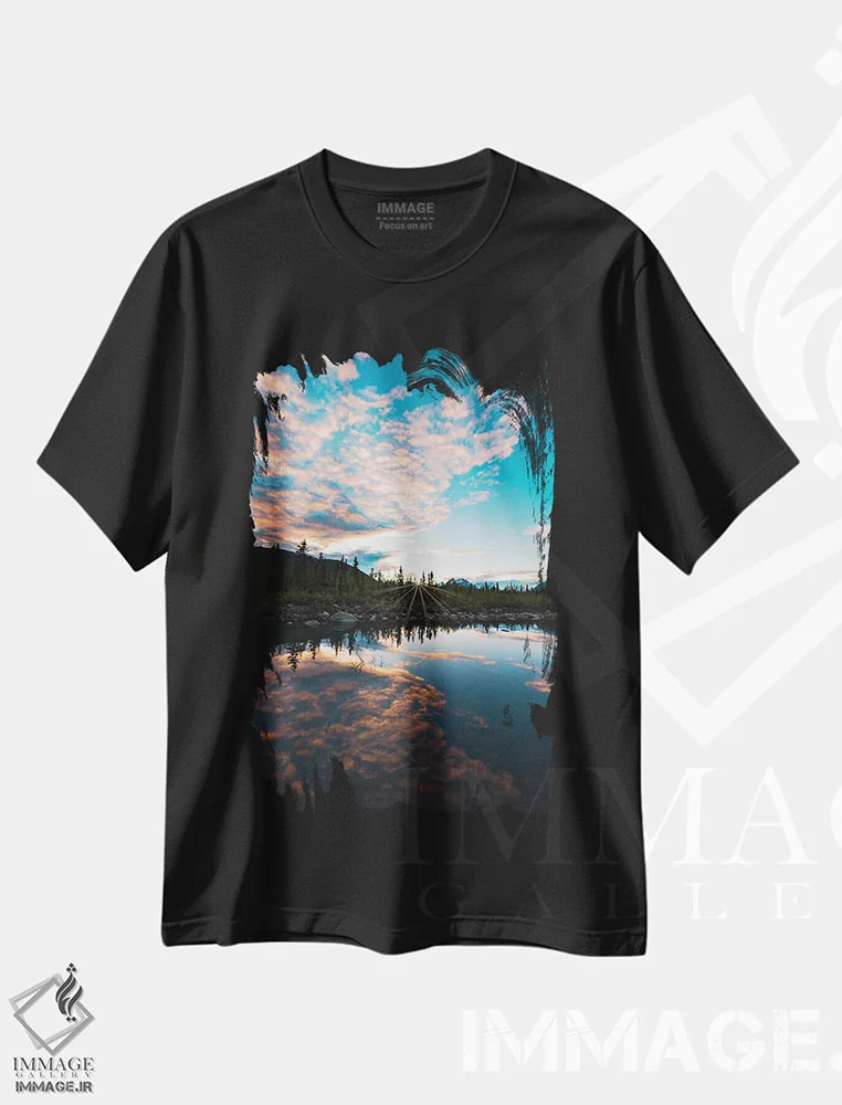 تیشرت مشکی طرح دار انعکاس غروب، مدیوم اثر لوکاس مور | فروشگاه ایماژ