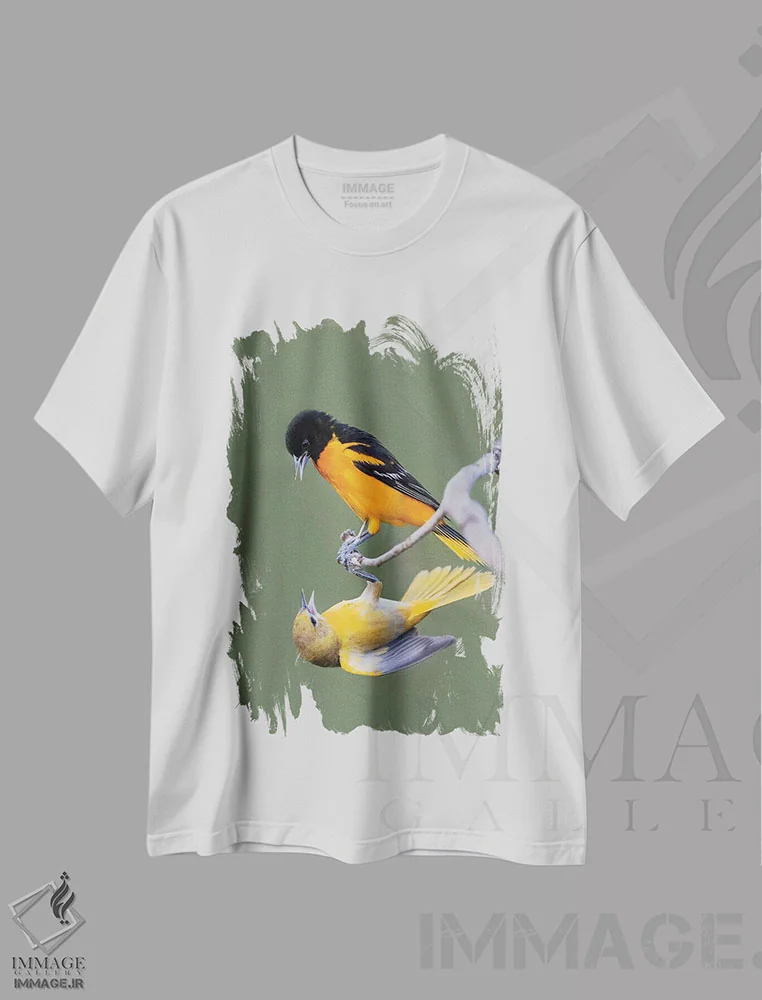 تیشرت سفید طرح دار بلتیمور اوریول های بالغدر حال مبارزه، مدیوم اثر لری دیتو | فروشگاه ایماژ