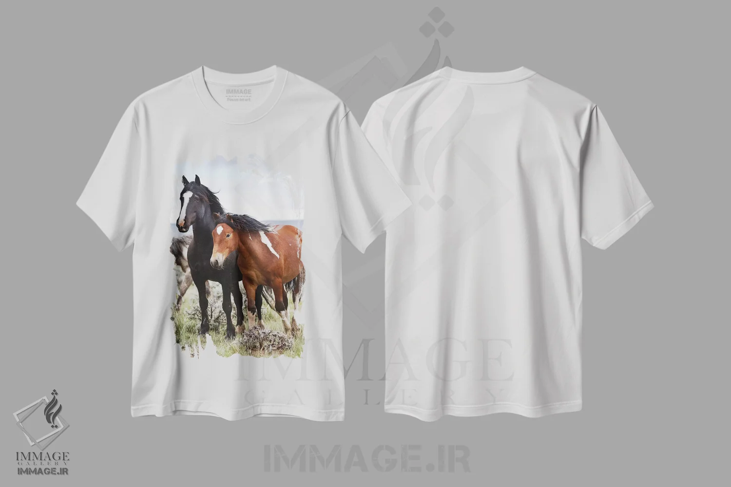 تیشرت سفید طرح دار اسب های وحشی در دشت، کودی، پارک کانتی، وایومینگ، آمریکا، مدیوم اثر لری دیتو | immage.ir