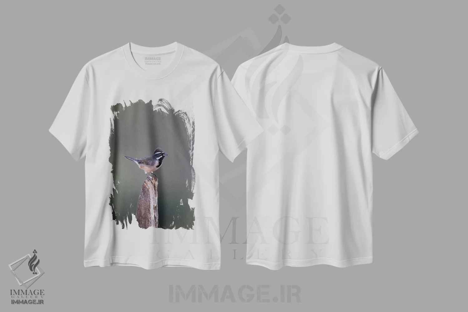 تیشرت سفید طرح دار گنجشک گلو سیاهبالغ نشسته، مدیوم اثر لری دیتو | immage.ir