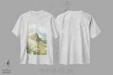 تیشرت سفید طرح دار تپه ها با گل های وحشی سرزنده اند، مدیوم اثر لیا استراتسما | immage.ir