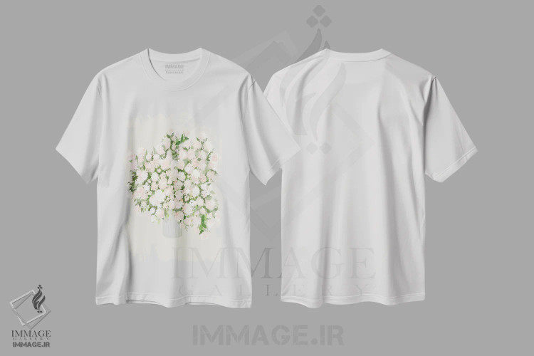 تیشرت سفید طرح دار آبشارهای آبی در گلدان با پس زمینه، دکور روستایی اثر لیا استراتسما | immage.ir