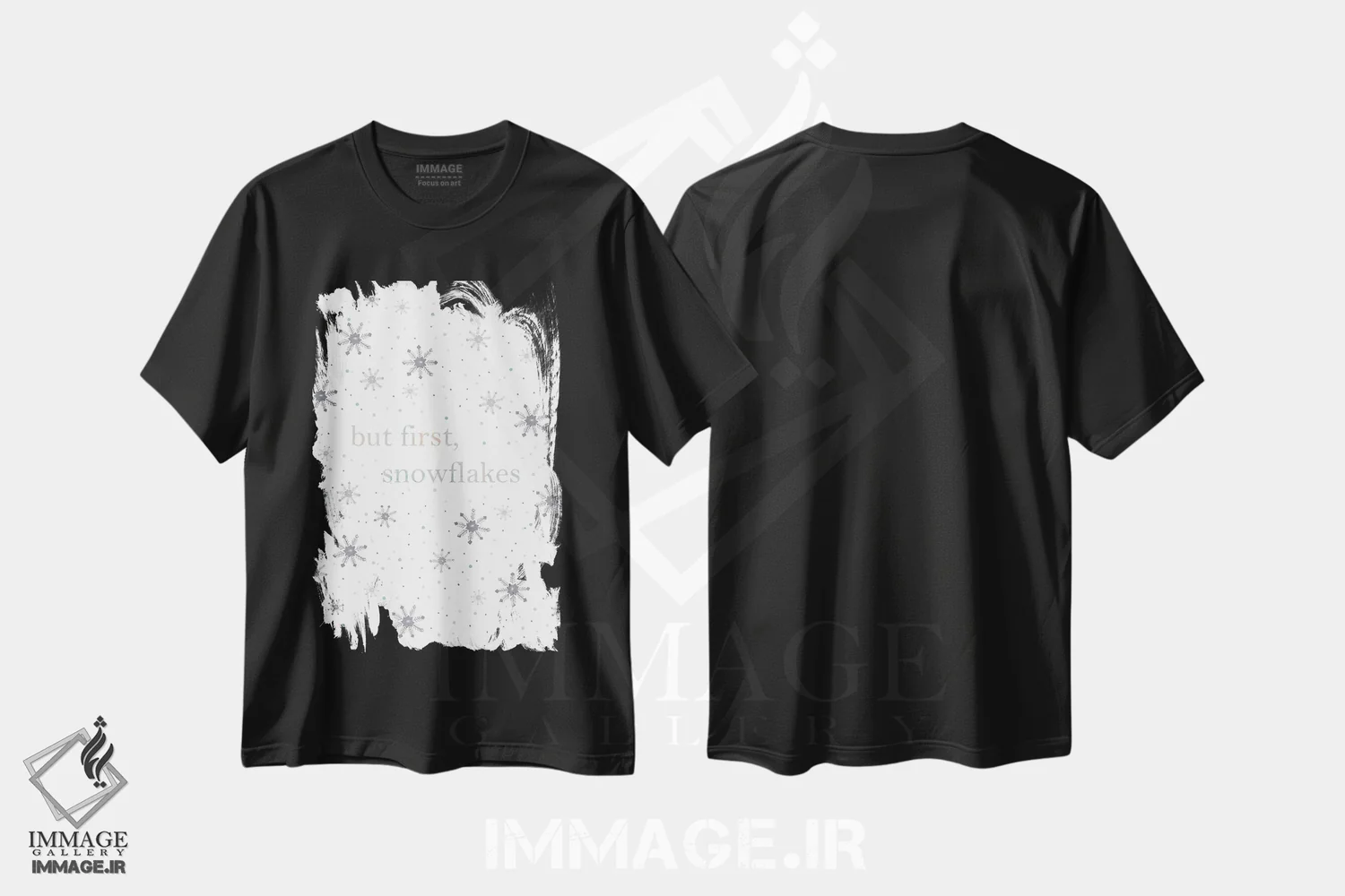 تیشرت مشکی طرح دار اما اول برفک ها، تزئینی اثر لیا استراتسما | فروشگاه ایماژ