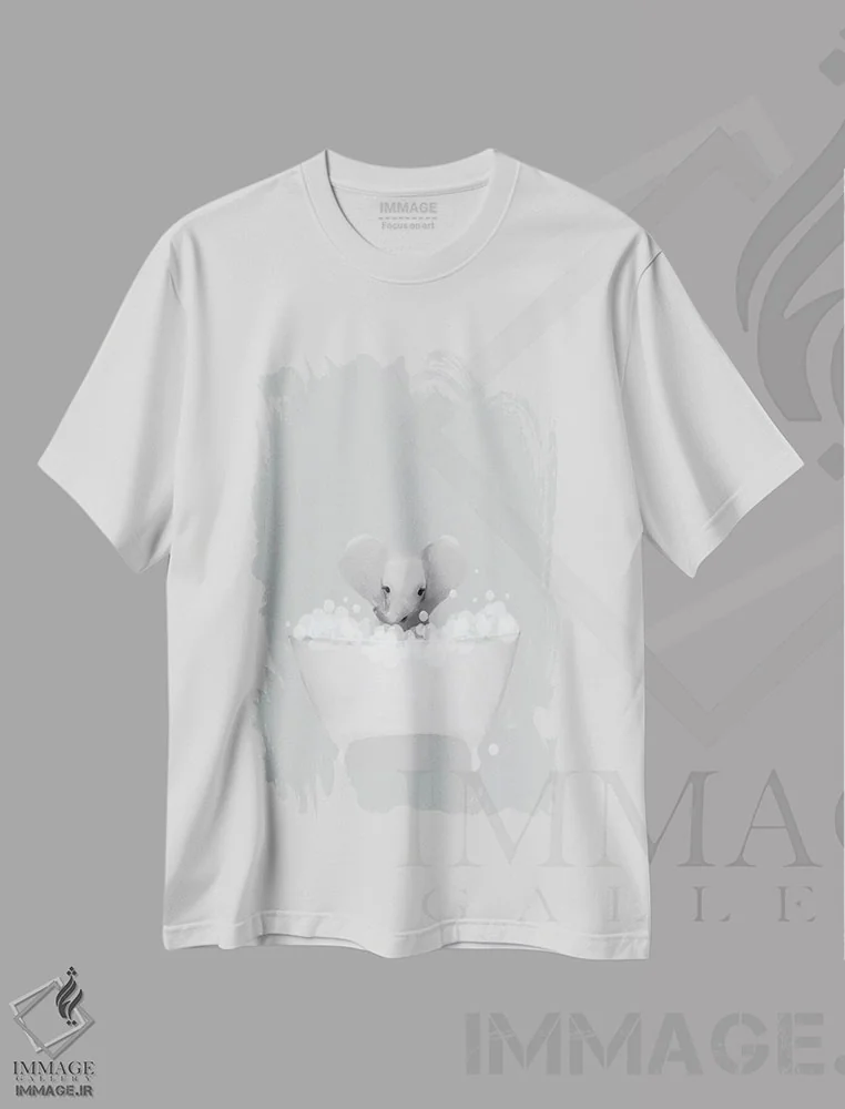 تیشرت سفید طرح دار فیل در حمام آبی، تزئینی اثر لیا استراتسما | فروشگاه ایماژ