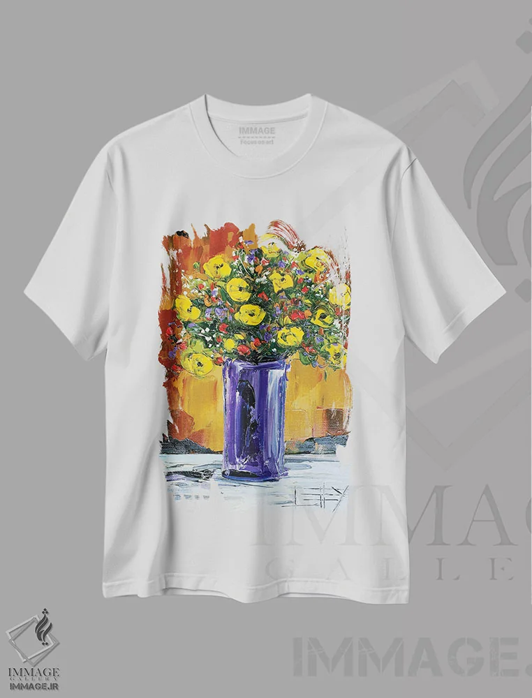 تیشرت سفید طرح دار گل های بهاری، آبستره اثر لیزا الی | فروشگاه ایماژ
