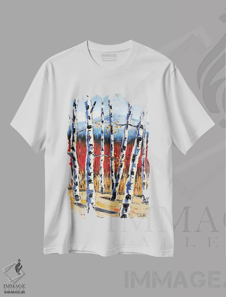 تیشرت سفید طرح دار منظره توس، دکور کلبه و لژ اثر لیزا الی | فروشگاه ایماژ