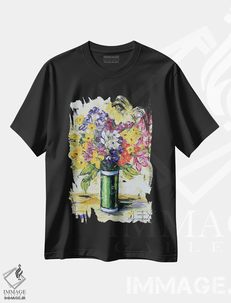 تیشرت مشکی طرح دار رویای بهار، دکور معاصر اثر لیزا الی | فروشگاه ایماژ