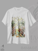 تیشرت سفید طرح دار پاییز دست نیافتنی، دکور کلبه و لژ اثر لیزا الی | فروشگاه ایماژ