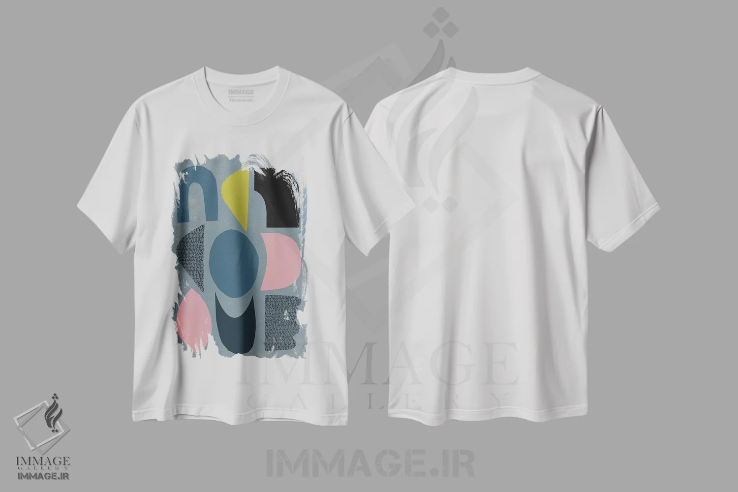 تیشرت سفید طرح دار آسمان آبی اثر لسیا بینکین | immage.ir