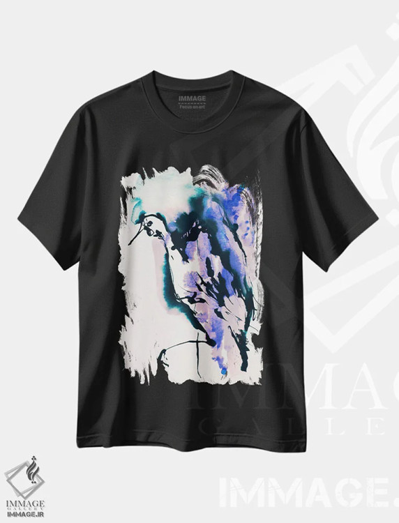 تیشرت مشکی طرح دار پرندهٔ آبی اثر لسیا بینکین | immage.ir