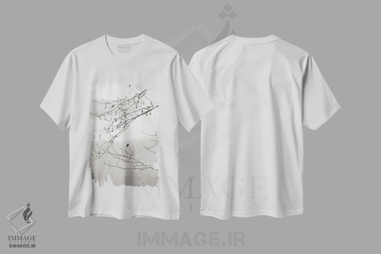 تیشرت سفید طرح دار روی تالاب یخ زده، مدیوم اثر لنا وایسبک | immage.ir