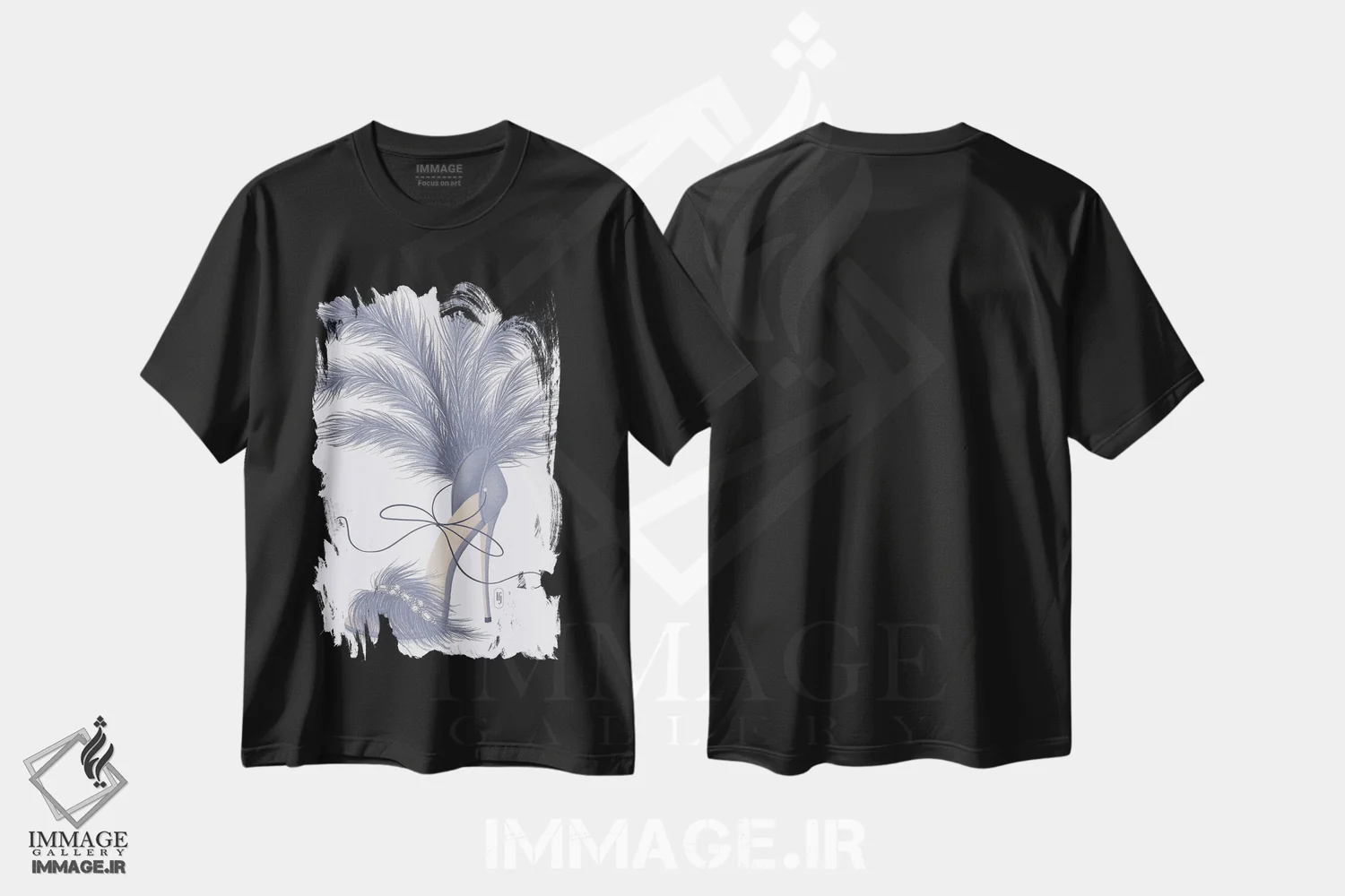 تیشرت مشکی طرح دار کفش با پرهای یاسی، مدیوم اثر لا فَم ژوژو | immage.ir