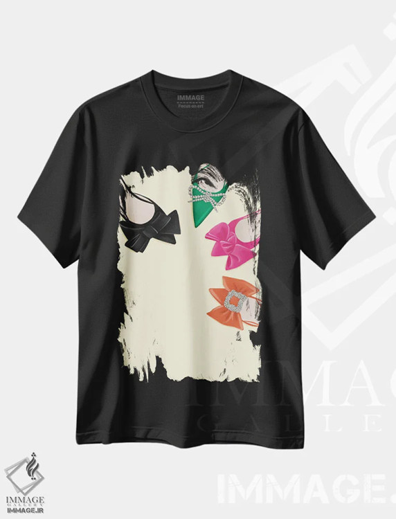 تیشرت مشکی طرح دار کفش های پاپیونی، تزئینی اثر لا فَم ژوژو | فروشگاه ایماژ