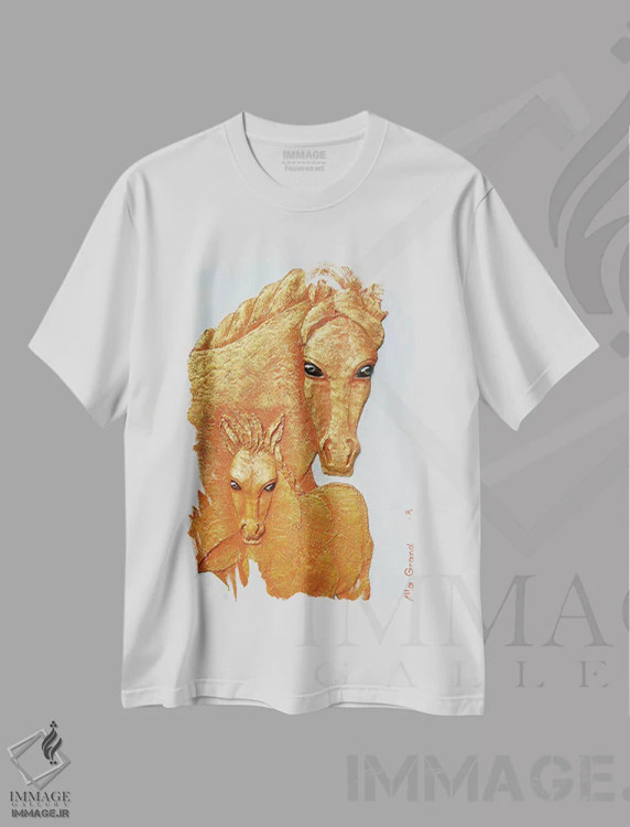 تیشرت سفید طرح دار هماهنگی، مدیوم اثر آلا گرانده | immage.ir