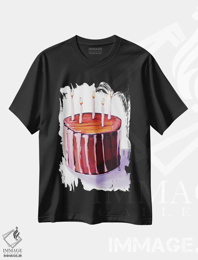 تیشرت مشکی طرح دار کیک تولد شکلاتی، مدیوم اثر لورِل گرینفیلد | فروشگاه ایماژ
