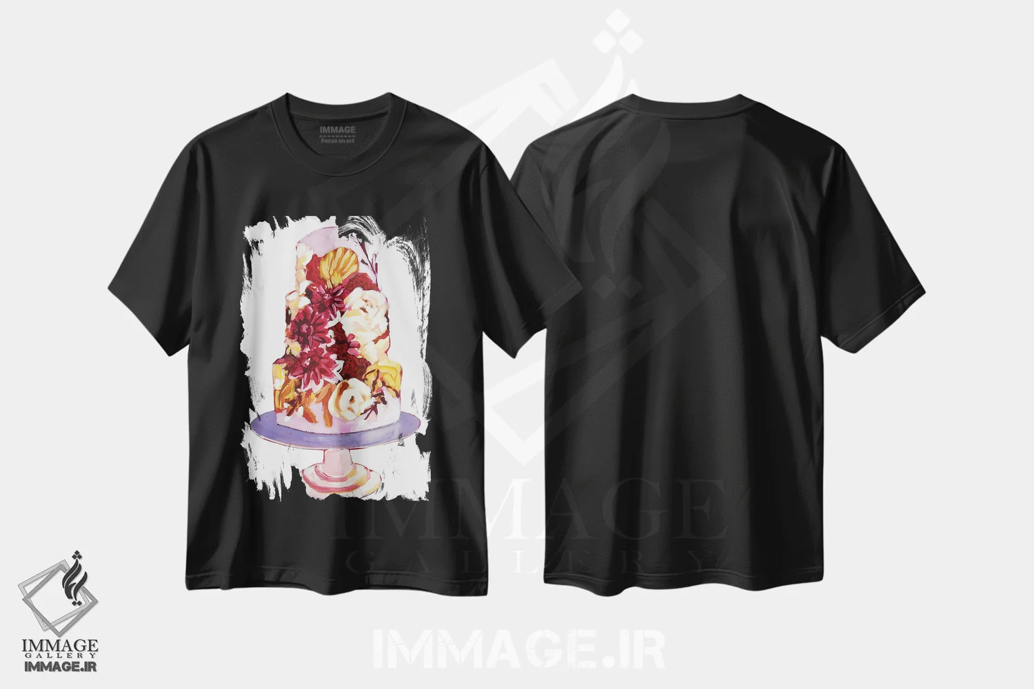 تیشرت مشکی طرح دار کیک با گل های خامه ای، مدیوم اثر لورِل گرینفیلد | فروشگاه ایماژ