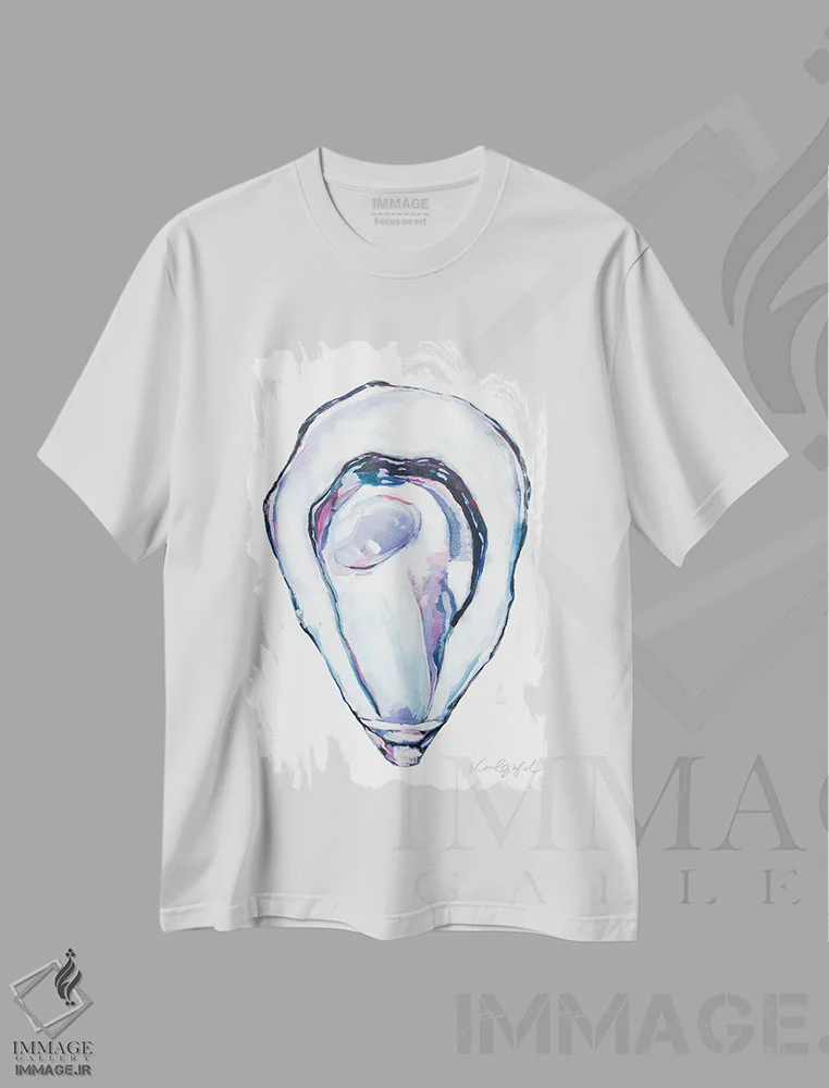 تیشرت سفید طرح دار صدف خوراکی، مدیوم اثر لورِل گرینفیلد | فروشگاه ایماژ