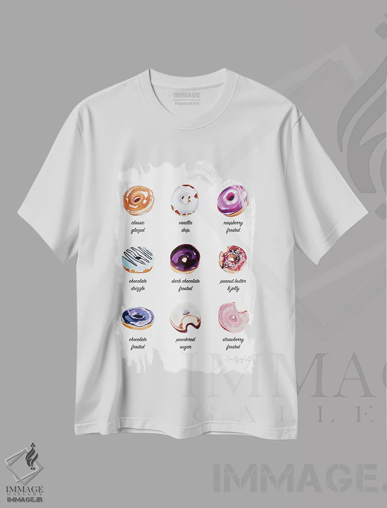 تیشرت سفید طرح دار پوستر دونات، مدیوم اثر لورِل گرینفیلد | immage.ir