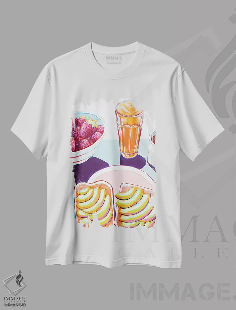 تیشرت سفید طرح دار نان برشته با آووکادو، مدیوم اثر لورِل گرینفیلد | immage.ir