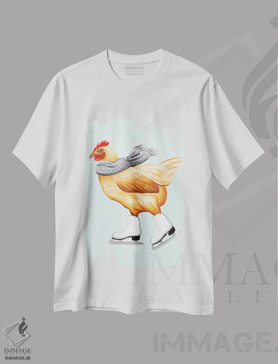 تیشرت سفید طرح دار مرغ با اسکیت روی یخ، تزئینی اثر آملی لگو | immage.ir