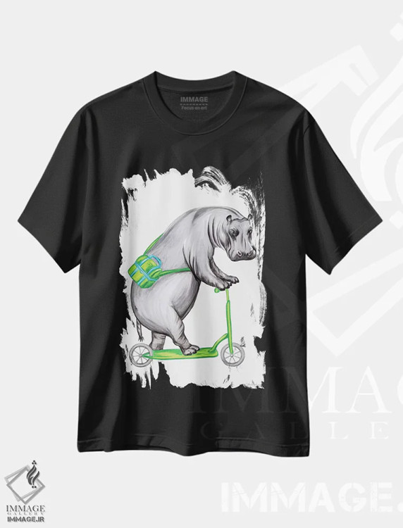تیشرت مشکی طرح دار اسب آبی روی دوچرخه، تزئینی اثر آملی لگو | immage.ir