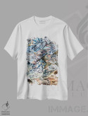 تیشرت سفید طرح دار تهاجم مارمولک های شاخدار، مدیوم اثر لیزا گلدفارب | فروشگاه ایماژ