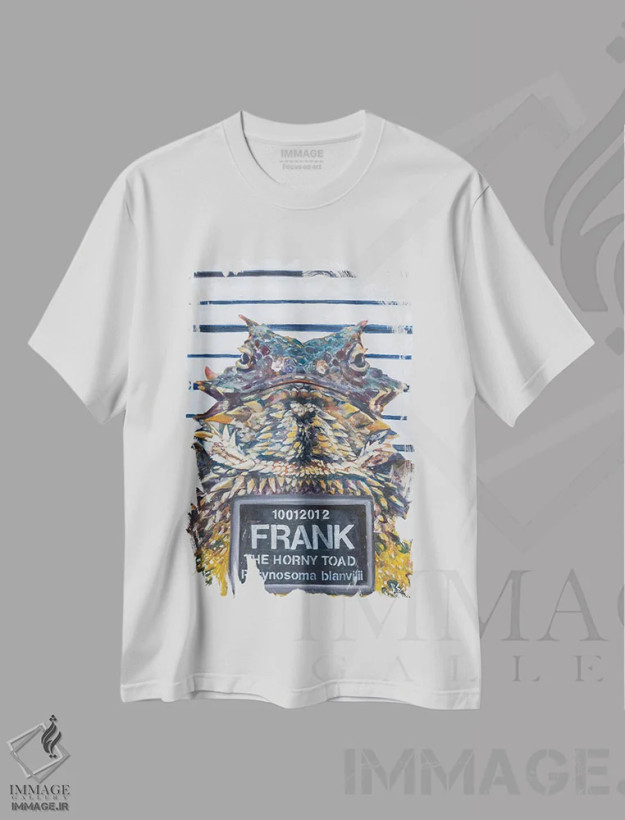 تیشرت سفید طرح دار Frank, The Horny Toad,فرانک وزغ شاخدار، مدیوم اثر لیزا گلدفارب | فروشگاه ایماژ