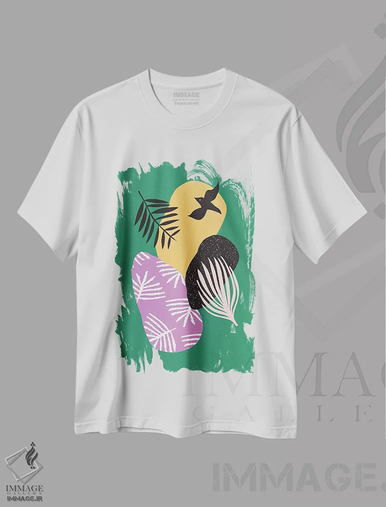 تیشرت سفید طرح دار پرندگان گرمسیری در میان سبزه ها، آبستره اثر لیندا گوبتا | فروشگاه ایماژ