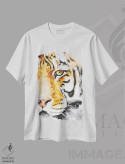 تیشرت سفید طرح دار ببر آبی، دکور معاصر اثر سو بنگ لیم | فروشگاه ایماژ