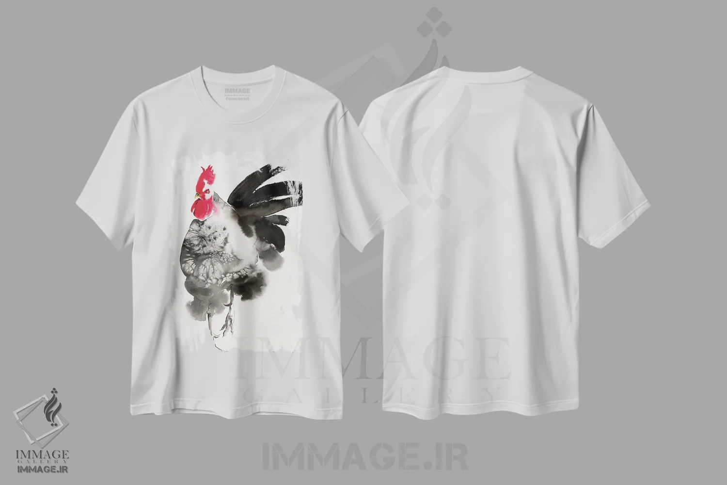 تیشرت سفید طرح دار خروس پَرپَر، تزئینی اثر سو بنگ لیم | immage.ir