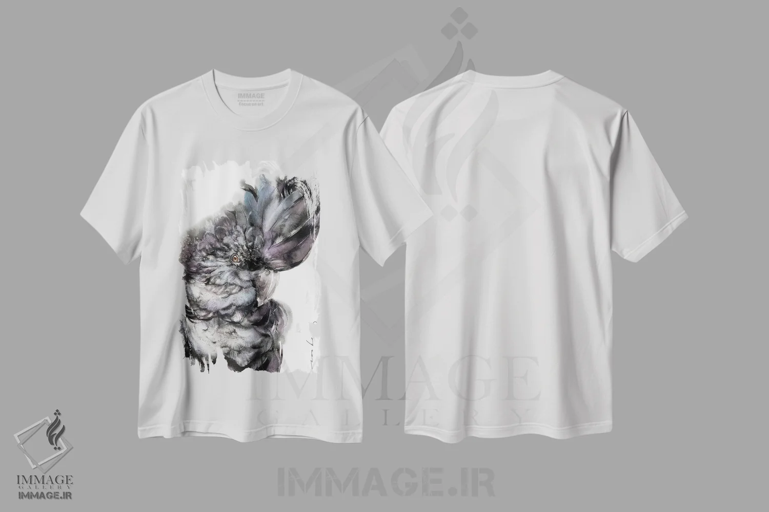 تیشرت سفید طرح دار شکوه تاج کاکاتو، دکور معاصر اثر سو بنگ لیم | immage.ir