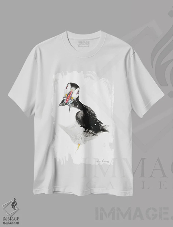 تیشرت سفید طرح دار لذت ماهی مرغ دریایی، دکور معاصر اثر سو بنگ لیم | فروشگاه ایماژ