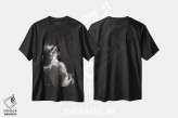 تیشرت مشکی طرح دار گربه زیر نور ماه، هنر تزئینی سیاه و سفید اثر سو بنگ لیم | فروشگاه ایماژ