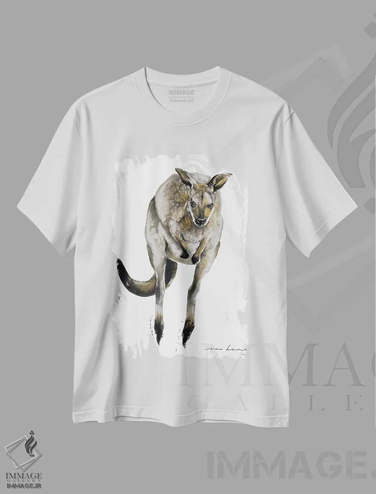 تیشرت سفید طرح دار کانگورو استرالیایی، تزئینی اثر سو بنگ لیم | immage.ir