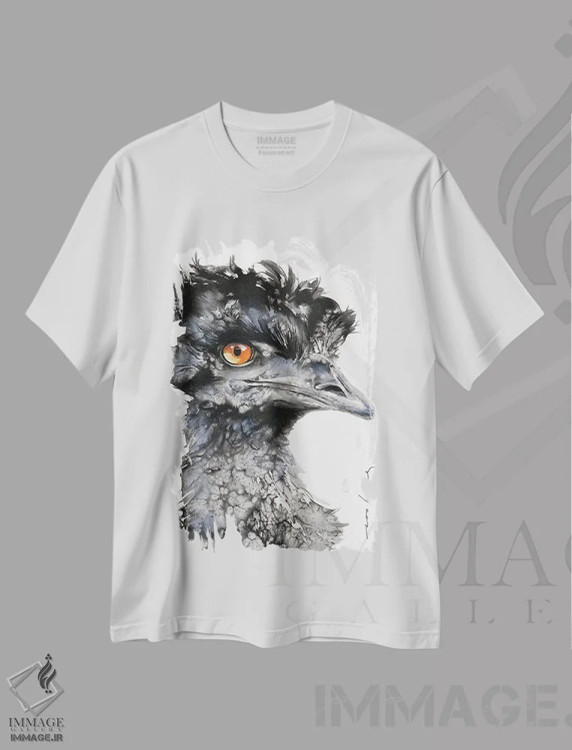 تیشرت سفید طرح دار شترمرغ کنجکاو، تزئینی اثر سو بنگ لیم | immage.ir
