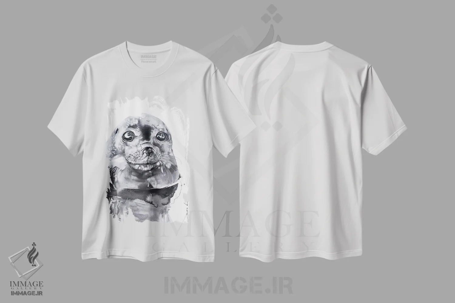 تیشرت سفید طرح دار تأیید نمادین، دکور معاصر اثر سو بنگ لیم | immage.ir