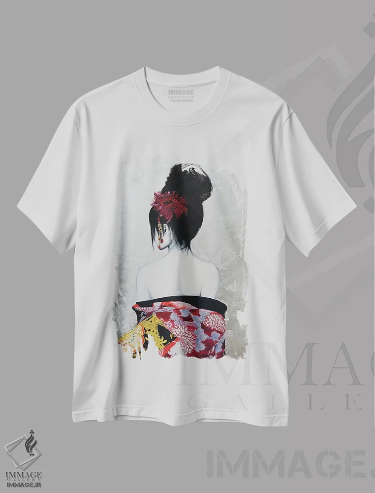 تیشرت سفید طرح دار سنکای، دکور آسیایی اثر لیندا چارلز | immage.ir