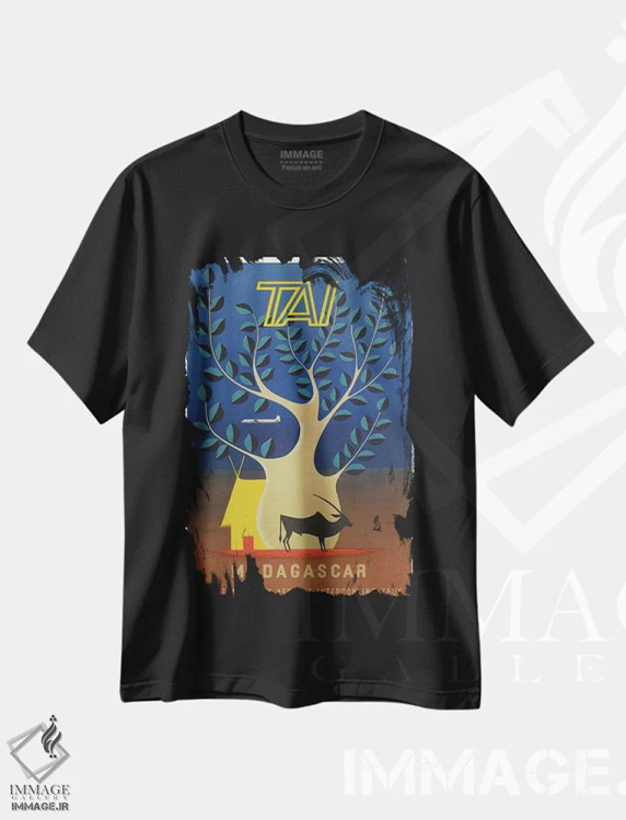 تیشرت مشکی طرح دار ماداگاسکار، تایپوگرافی اثر هنرمند ناشناس | immage.ir