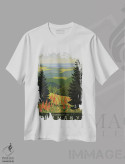تیشرت سفید طرح دار تابستان در آلمان، تایپوگرافی اثر هنرمند ناشناس | immage.ir